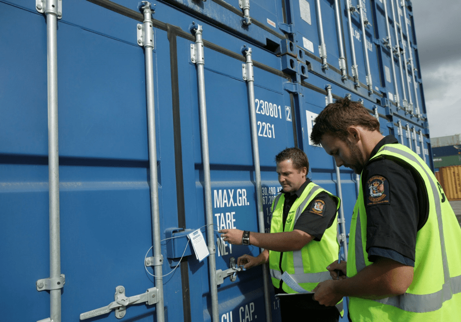 CUSTOMS & COMPLIANCE